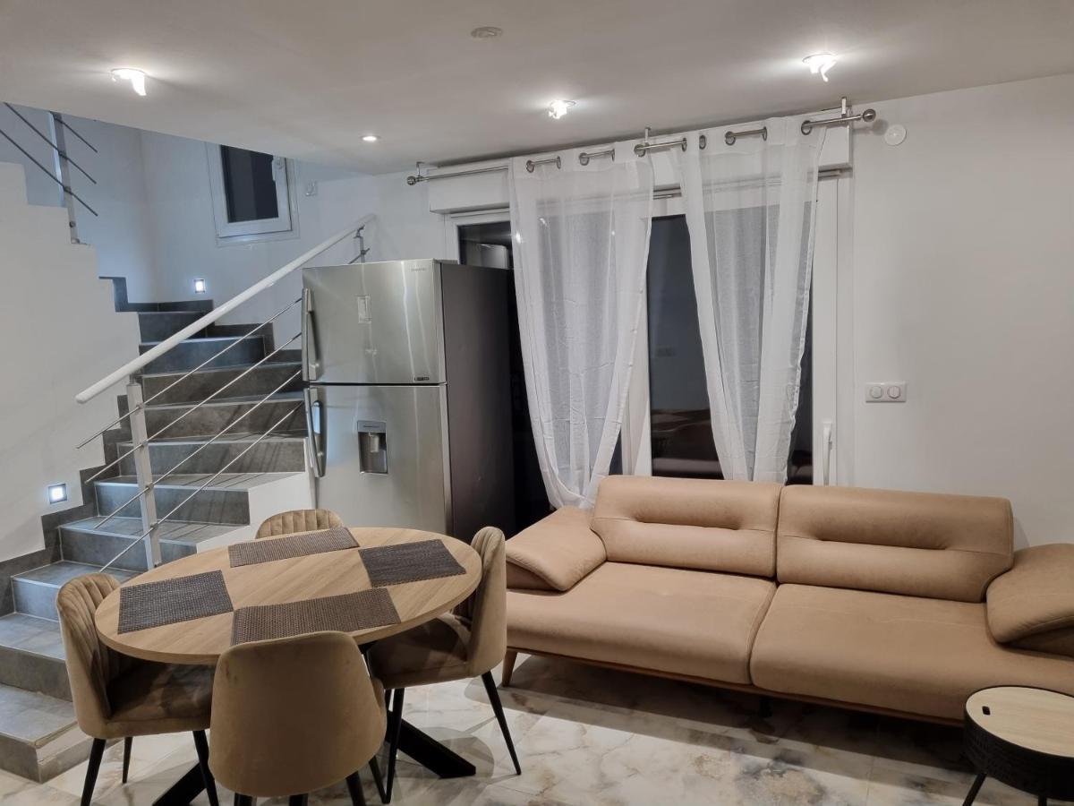 Jolie Maison, Balneo Lumino Therapie Et Terrasse Колмар Екстериор снимка